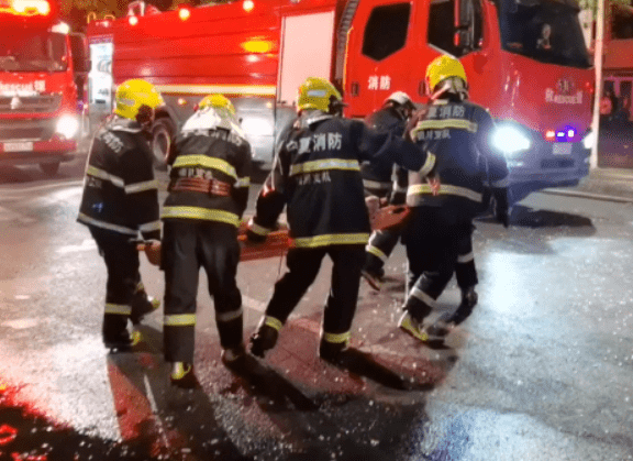 宁夏烧烤店发生爆炸事故，9名责任人已被控制